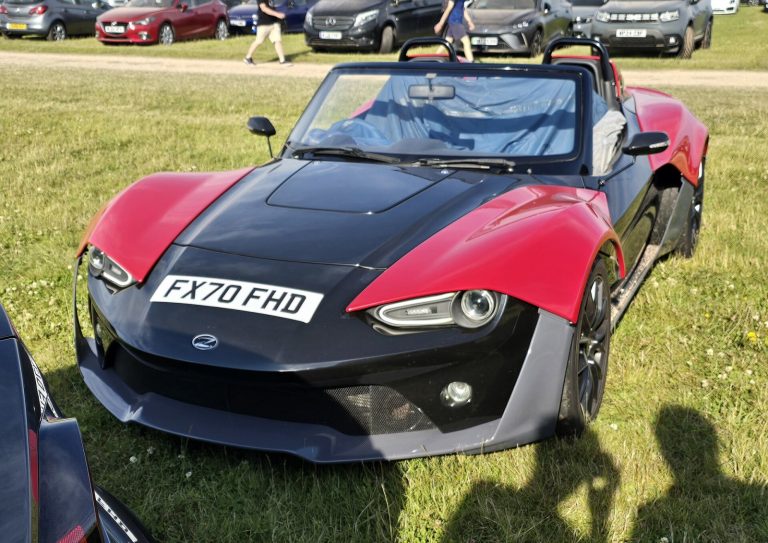 Zenos E10