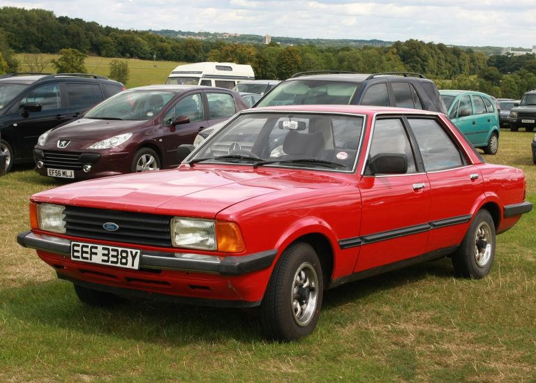 Ford Cortina MkV (1983) at Knebworth (2014)